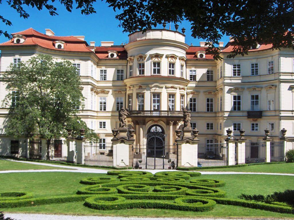 Oskars an der Moldau